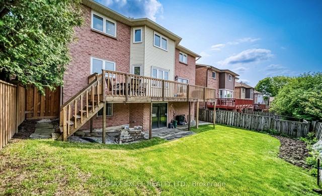 218 Langstaff Rd W, House detached with 2 bedrooms, 1 bathrooms and 2 parking in Richmond Hill ON | Image 1