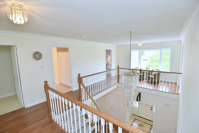 2054 Waterbridge Dr, House detached with 4 bedrooms, 5 bathrooms and 4 parking in Burlington ON | Image 13