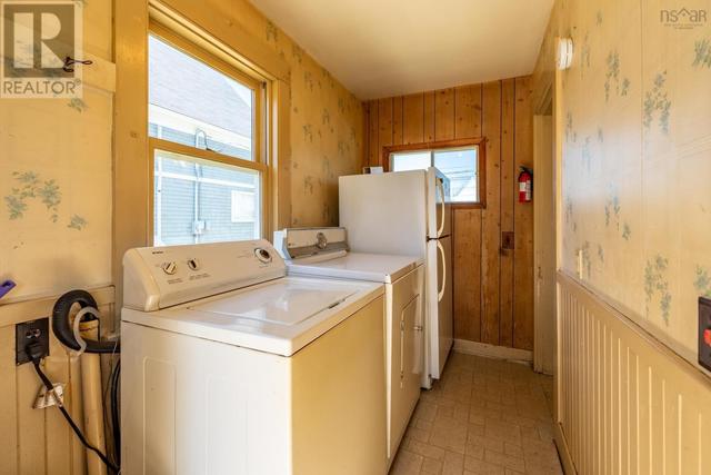 8378 Highway 1, House detached with 5 bedrooms, 1 bathrooms and null parking in Clare NS | Image 18