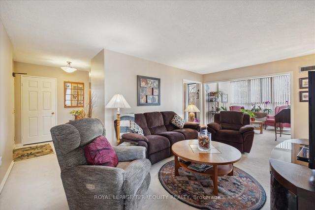 207 - 100 County Court Blvd, Condo with 3 bedrooms, 2 bathrooms and 2 parking in Brampton ON | Image 3