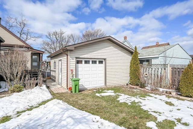 117 Nash Rd S, House detached with 3 bedrooms, 3 bathrooms and 6 parking in Hamilton ON | Image 25