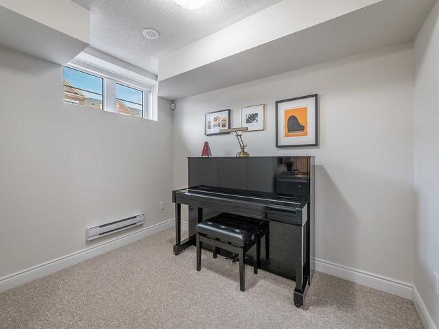11 Edward Horton Cres, Townhouse with 3 bedrooms, 3 bathrooms and 2 parking in Toronto ON | Image 26