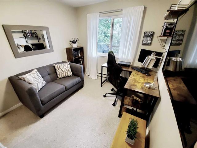 323 - 1500 Pilgrims Way, Condo with 2 bedrooms, 1 bathrooms and 1 parking in Oakville ON | Image 6