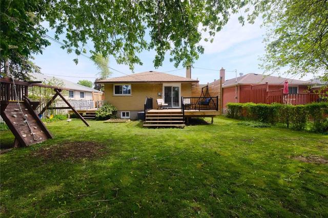 36 Rhinestone Dr, House detached with 3 bedrooms, 2 bathrooms and 3 parking in Toronto ON | Image 29