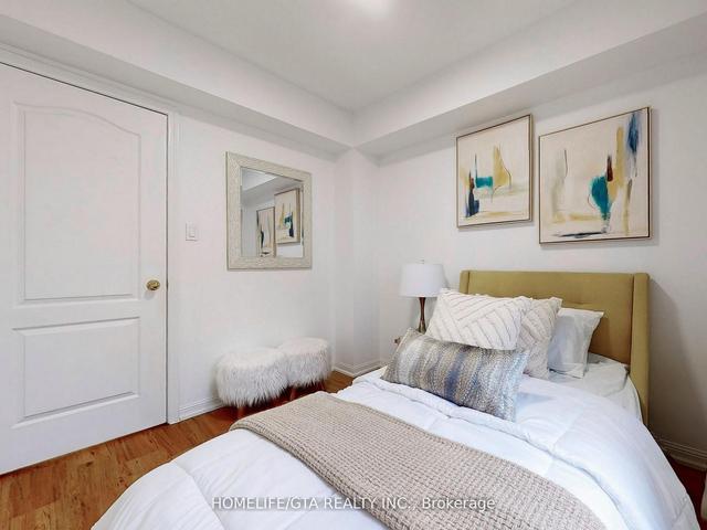 th32 - 68 Carr St, Townhouse with 2 bedrooms, 2 bathrooms and 1 parking in Toronto ON | Image 16