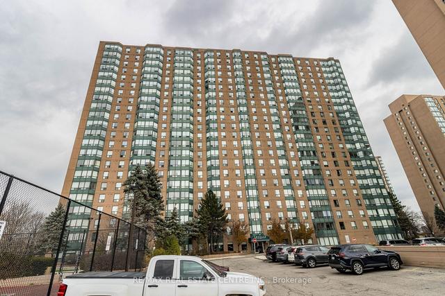 405 - 135 Hillcrest Ave, Condo with 2 bedrooms, 1 bathrooms and 1 parking in Mississauga ON | Image 12