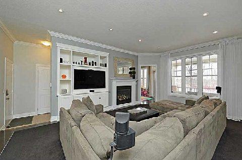 118 Forbes Terr, House detached with 4 bedrooms, 4 bathrooms and 3 parking in Milton ON | Image 5