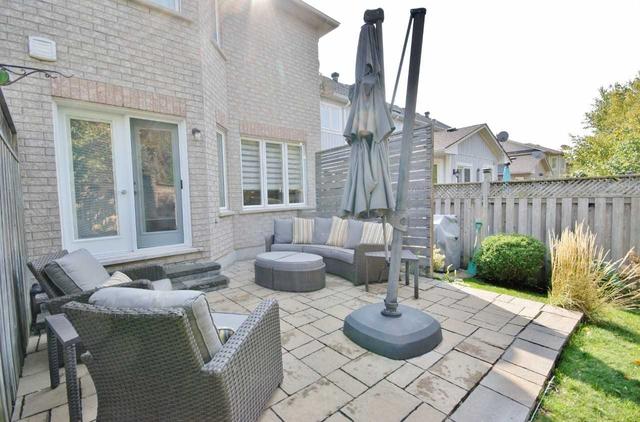 1063 Pepperidge Crossing, House semidetached with 3 bedrooms, 3 bathrooms and 3 parking in Mississauga ON | Image 30