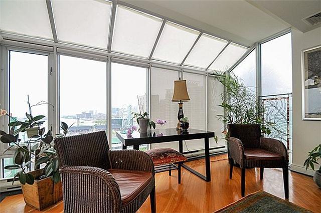 1003 - 211 Queens Quay W, Condo with 2 bedrooms, 3 bathrooms and 1 parking in Toronto ON | Image 7