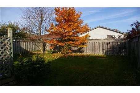 34 Quance St, House semidetached with 3 bedrooms, 3 bathrooms and 1 parking in Barrie ON | Image 4