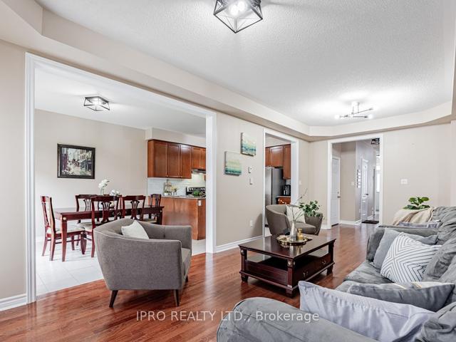 1609 Winville Rd, House detached with 4 bedrooms, 3 bathrooms and 2 parking in Pickering ON | Image 2