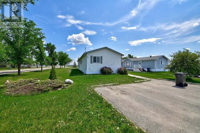 99 Clark Crescent, Home with 3 bedrooms, 2 bathrooms and 2 parking in Grande Prairie County No. 1 AB | Image 22