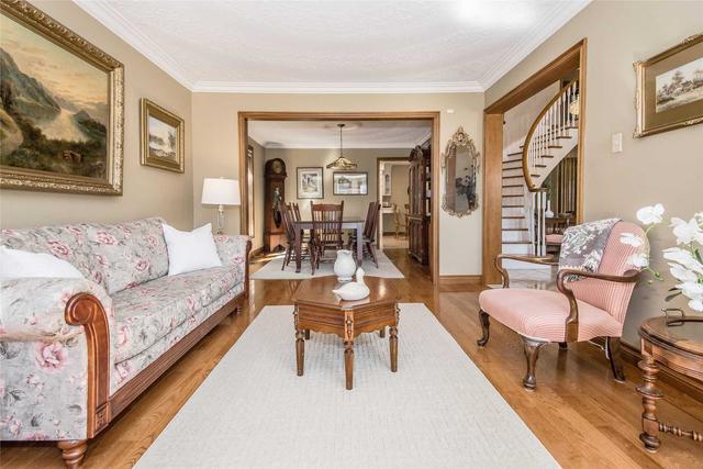 28 Walnut Dr, House detached with 4 bedrooms, 4 bathrooms and 6 parking in Guelph ON | Image 26