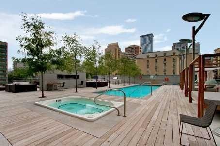 802 - 110 Charles St, Condo with 2 bedrooms, 2 bathrooms and null parking in Toronto ON | Image 8