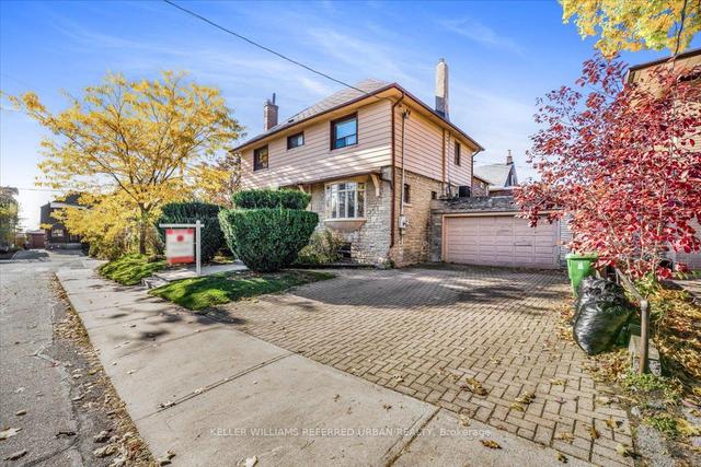 2 Northcliffe Blvd, House detached with 4 bedrooms, 3 bathrooms and 4 parking in Toronto ON | Image 12