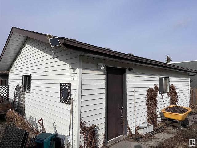 10371 109 Av, House detached with 3 bedrooms, 2 bathrooms and null parking in Westlock AB | Image 23