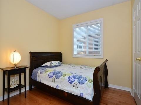 03 - 123 Millstone Dr, Townhouse with 3 bedrooms, 3 bathrooms and 1 parking in Brampton ON | Image 10