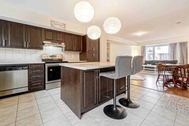 51 - 5035 Oscar Peterson Blvd, Townhouse with 3 bedrooms, 3 bathrooms and 2 parking in Mississauga ON | Image 2