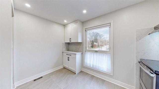 83 Laurie Shep Way, Townhouse with 3 bedrooms, 2 bathrooms and 2 parking in Toronto ON | Image 9