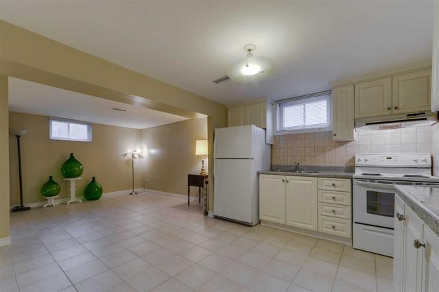 127 Cactus Ave, House detached with 3 bedrooms, 4 bathrooms and 5 parking in Toronto ON | Image 8