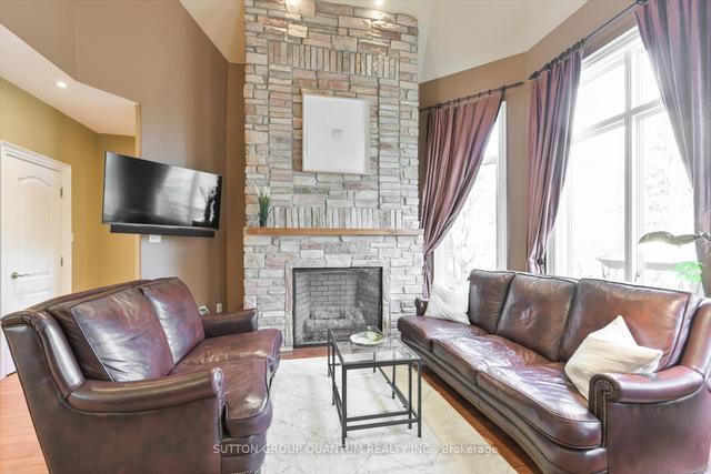 2258 Providence Rd, House detached with 3 bedrooms, 4 bathrooms and 6 parking in Oakville ON | Image 7