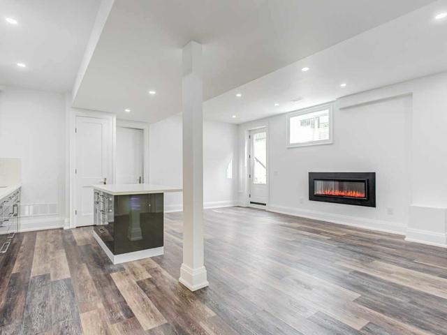 39 Grantbrook St, House detached with 5 bedrooms, 5 bathrooms and 8 parking in Toronto ON | Image 27