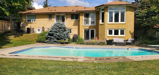 12 Boxbury Rd, House detached with 3 bedrooms, 3 bathrooms and 6 parking in Toronto ON | Image 29