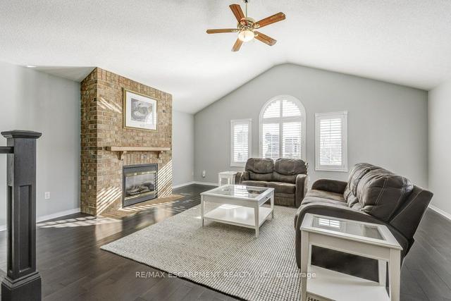 41 Strathroy Cres, House detached with 3 bedrooms, 4 bathrooms and 6 parking in Hamilton ON | Image 7