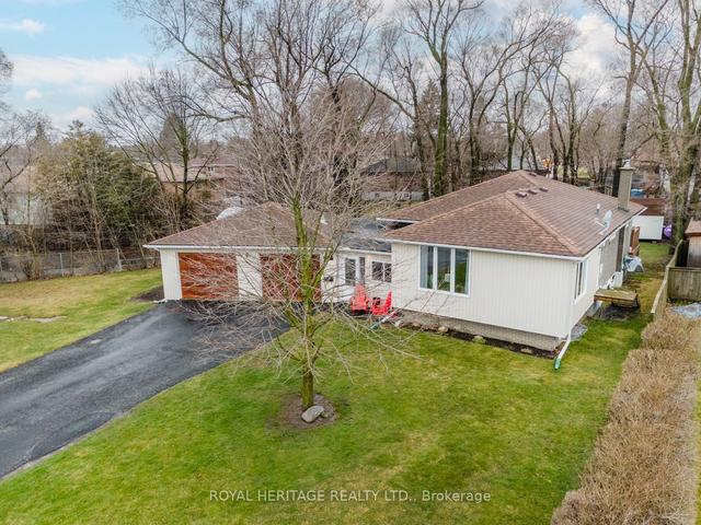 840 Reytan Blvd, House detached with 3 bedrooms, 3 bathrooms and 6 parking in Pickering ON | Image 34