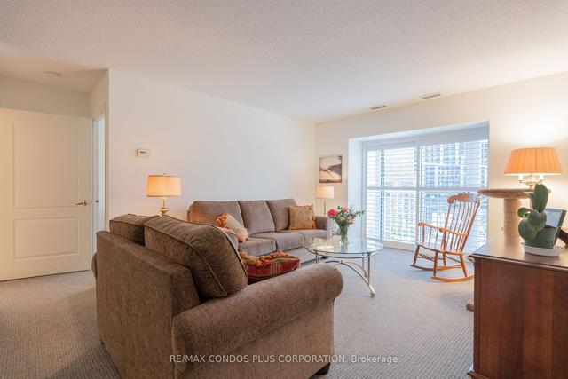 402 - 1387 Bayview Ave, Condo with 2 bedrooms, 2 bathrooms and 1 parking in Toronto ON | Image 6