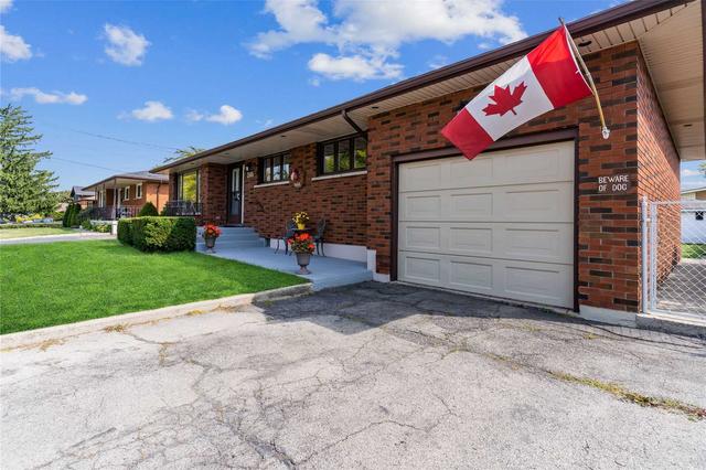 246 Pottruff Rd N, House detached with 3 bedrooms, 2 bathrooms and 4 parking in Hamilton ON | Image 23