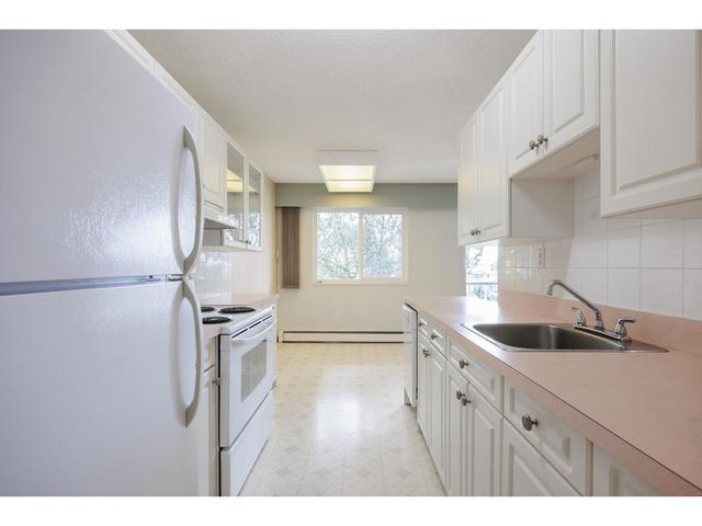 320 - 17707 57a Avenue, Condo with 2 bedrooms, 1 bathrooms and 1 parking in Surrey BC | Image 6