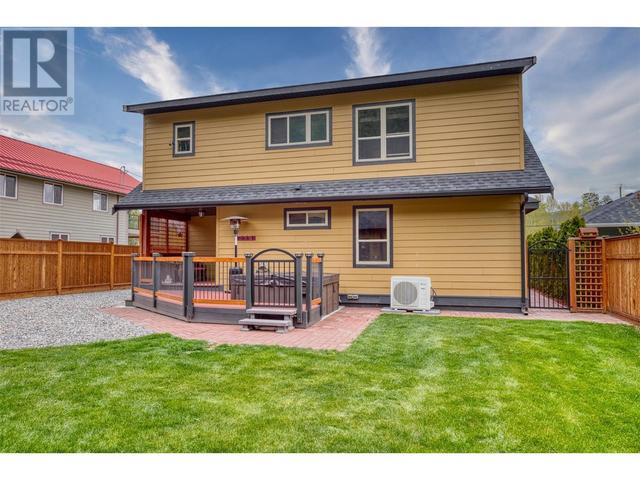 7390 Fintry Delta Road, House detached with 3 bedrooms, 3 bathrooms and 8 parking in Central Okanagan West BC | Image 29