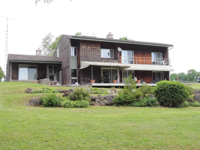 406173 Grey Road 4 Rd, House detached with 4 bedrooms, 2 bathrooms and 102 parking in Grey Highlands ON | Image 2