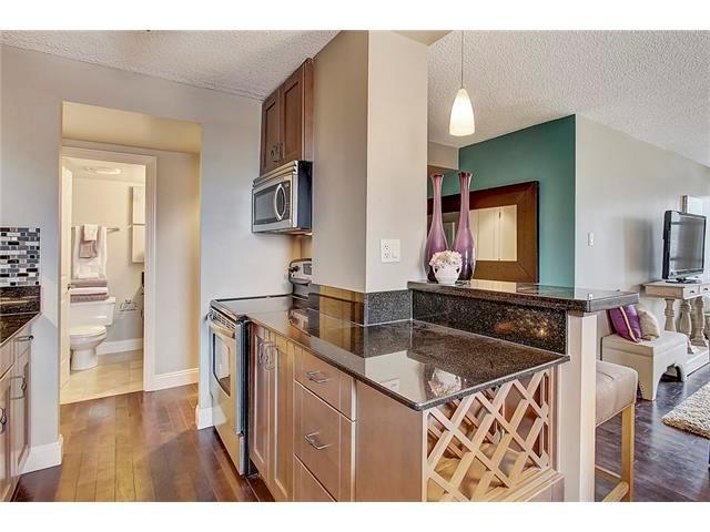 1201 - 733 14 Avenue Sw, Condo with 2 bedrooms, 1 bathrooms and 1 parking in Calgary AB | Image 14