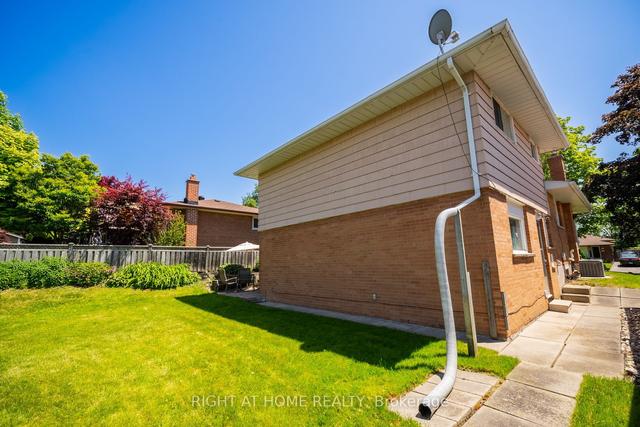 612 Dundee Ave, House detached with 5 bedrooms, 3 bathrooms and 5 parking in Oshawa ON | Image 28