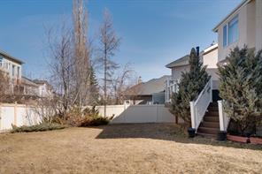 107 Patterson Boulevard Sw, House detached with 5 bedrooms, 3 bathrooms and 4 parking in Calgary AB | Image 35