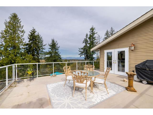 5231 234 Street, House detached with 4 bedrooms, 2 bathrooms and 6 parking in Langley BC | Image 10