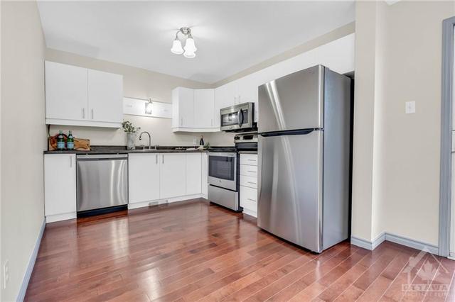 473 Eleventh Street E, Townhouse with 2 bedrooms, 1 bathrooms and 2 parking in Cornwall ON | Image 11