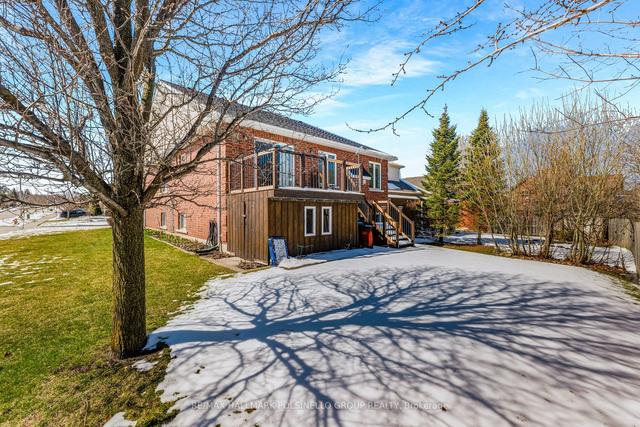 1 Meadowview Dr, House detached with 3 bedrooms, 2 bathrooms and 4 parking in Bradford West Gwillimbury ON | Image 26
