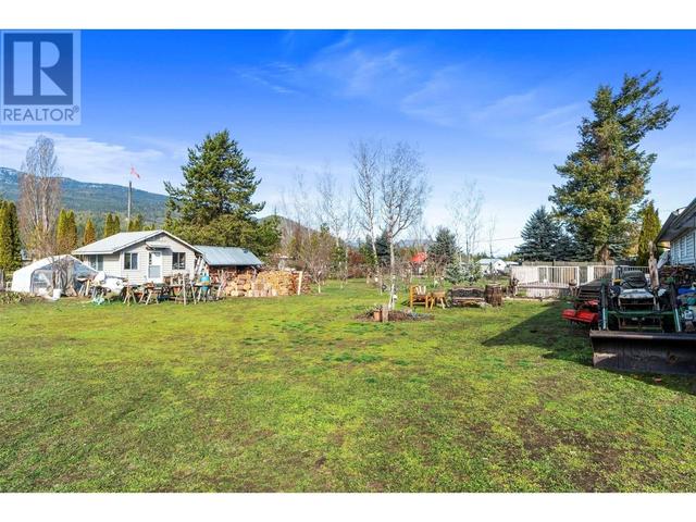 7024 Highway 97 B Highway, House detached with 3 bedrooms, 1 bathrooms and 4 parking in Columbia Shuswap D BC | Image 44