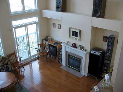 1035 On Bogart Circ, Townhouse with 2 bedrooms, 2 bathrooms and 1 parking in Newmarket ON | Image 2
