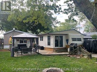 79 Skunk Pass Wildwood By The Lake, Home with 2 bedrooms, 1 bathrooms and null parking in Chatham Kent ON | Image 2