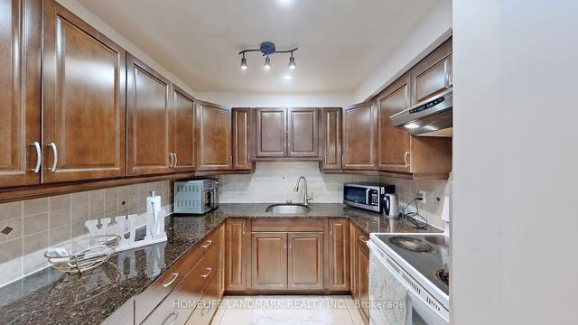 82 - 1209 Queen St E, Townhouse with 3 bedrooms, 2 bathrooms and 1 parking in Toronto ON | Image 21