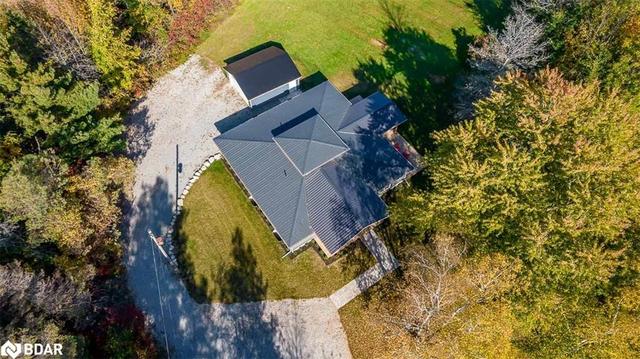 3993 Hwy 12, Home with 3 bedrooms, 3 bathrooms and 20 parking in Ramara ON | Image 39