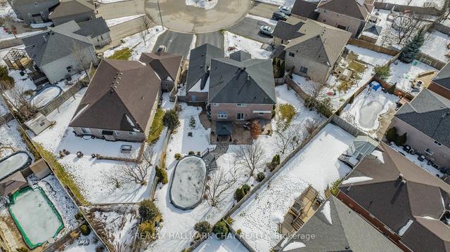 14 Rebecca Crt, House detached with 4 bedrooms, 3 bathrooms and 7 parking in Barrie ON | Image 35