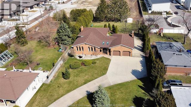 3786 Howard Avenue, House detached with 6 bedrooms, 3 bathrooms and null parking in Windsor ON | Image 34