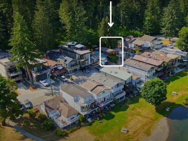 204 Lakeshore Drive, House detached with 3 bedrooms, 2 bathrooms and null parking in Fraser Valley H BC | Image 3