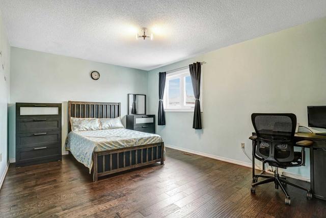 128 Atkins Circ, House detached with 3 bedrooms, 4 bathrooms and 3 parking in Brampton ON | Image 17