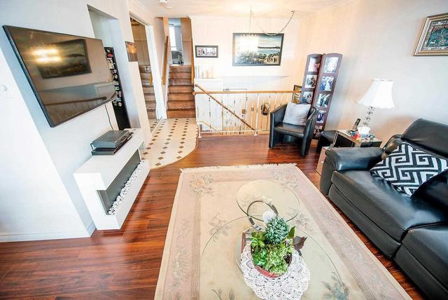 Ph30 - 300 Mill Rd, Condo with 2 bedrooms, 2 bathrooms and 1 parking in Toronto ON | Image 5